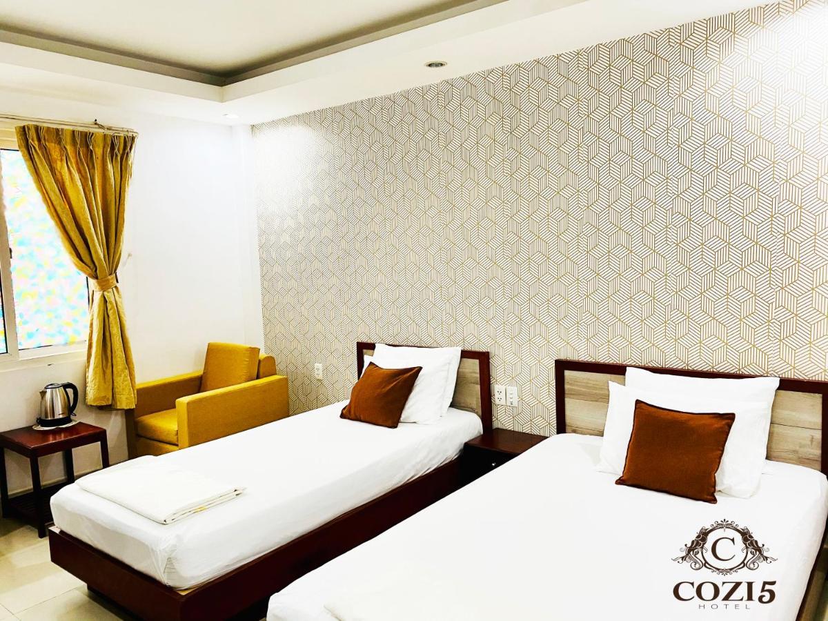 Cozi 5 Hotel & Apartment Ho Chi Minh City Bagian luar foto