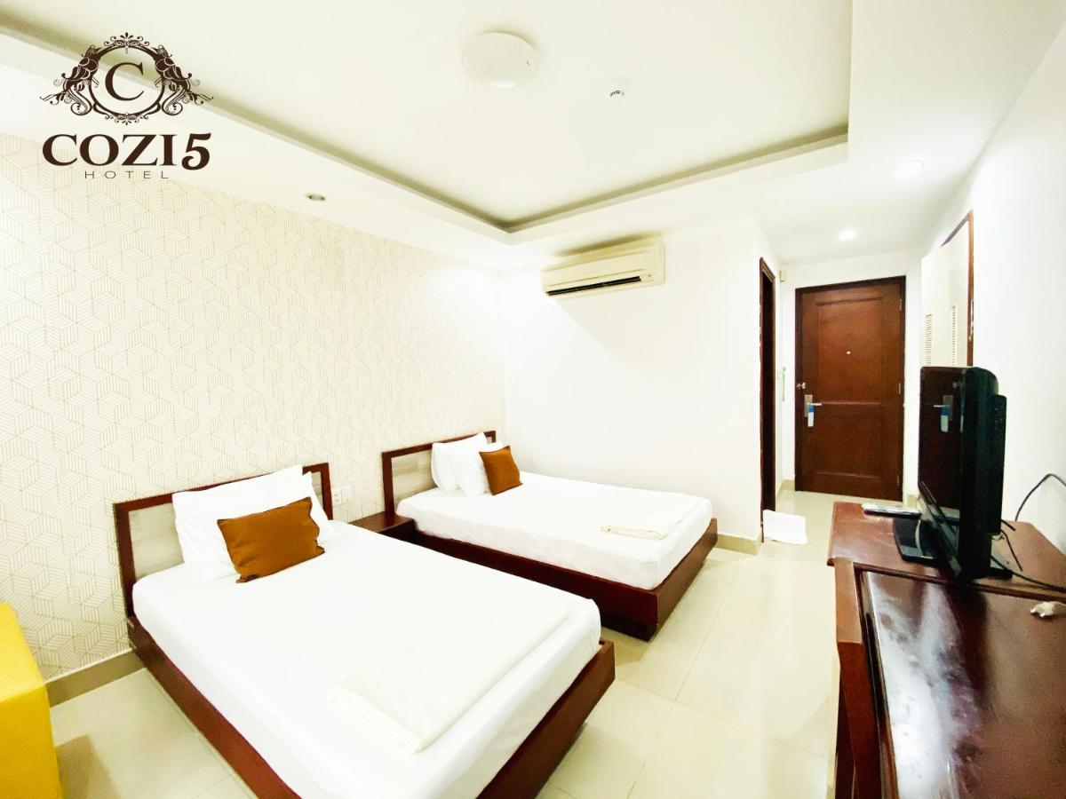 Cozi 5 Hotel & Apartment Ho Chi Minh City Bagian luar foto