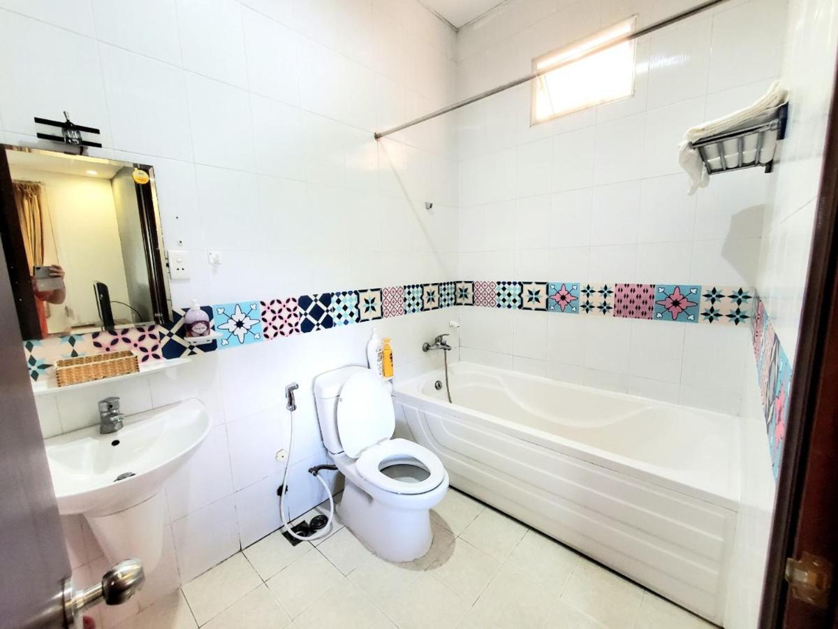 Cozi 5 Hotel & Apartment Ho Chi Minh City Bagian luar foto