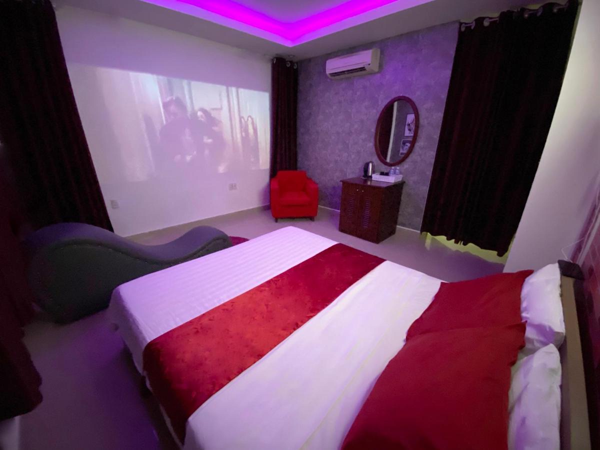 Cozi 5 Hotel & Apartment Ho Chi Minh City Bagian luar foto