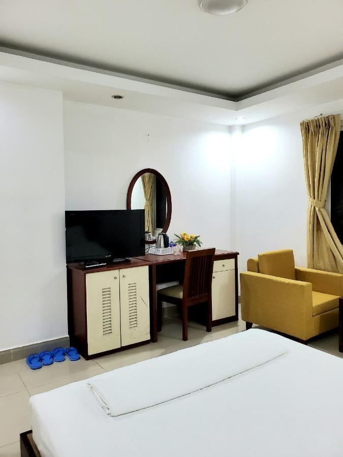 Cozi 5 Hotel & Apartment Ho Chi Minh City Bagian luar foto